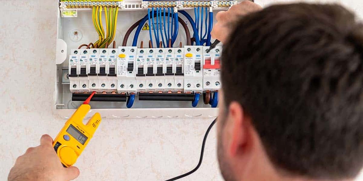 Domestic Electrician in Bristol - Kebbi Electrical Services